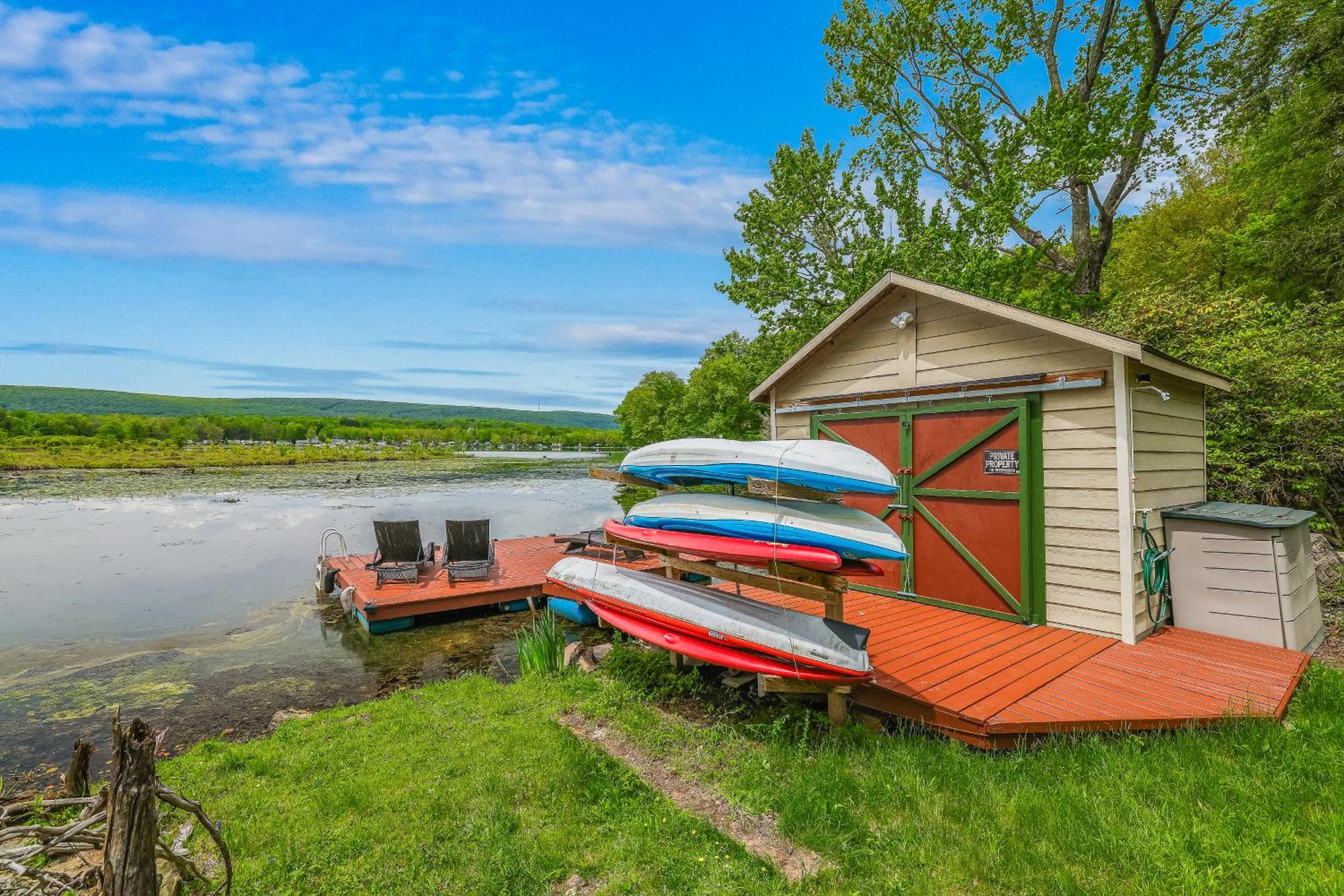 Lakefront A-Frame, Dock, Kayaks, Fire Place Lake Ariel Exterior foto